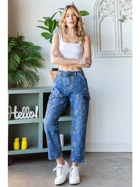 Floral Embroidered Blue Women’s Crop Cargo Jeans